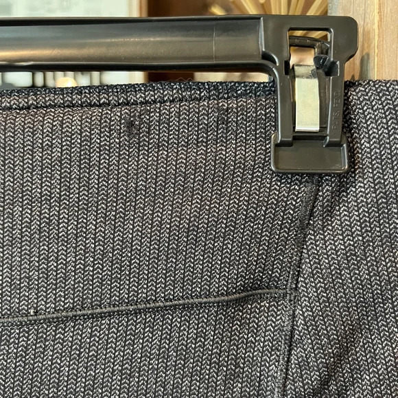 Lululemon women’s speed up tight 28” size 6 - Picture 9 of 13